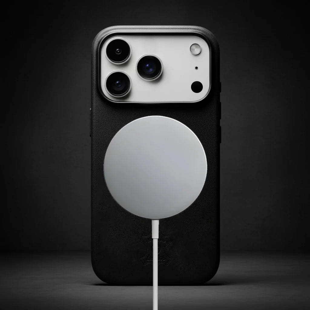 iPhone 17 Pro max with magsafe